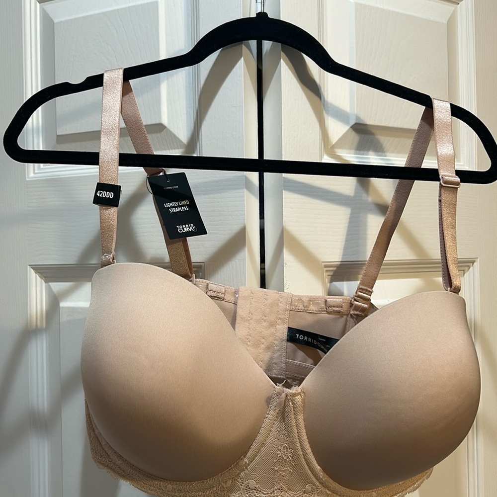 Torrid Lightly Lined Strapless Bra New With Tags
